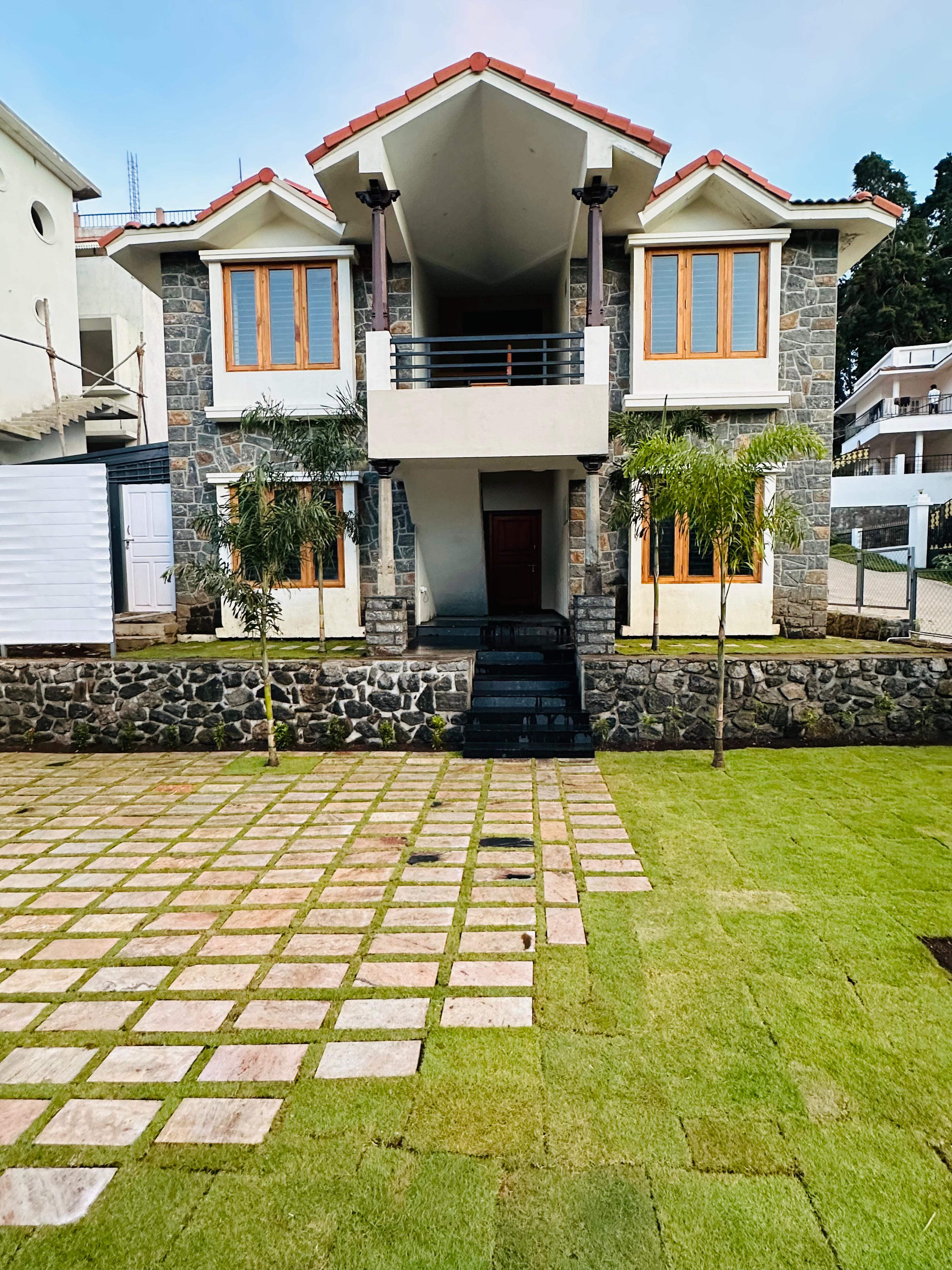 AKR park view villa 4BHK 1St Floor